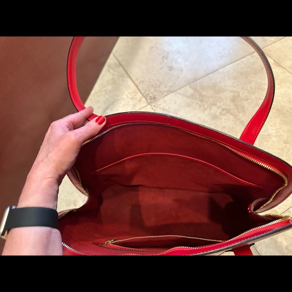 Louis Vuitton Red Epi Lussac Shoulder Bag EUC - Picture 7 of 7